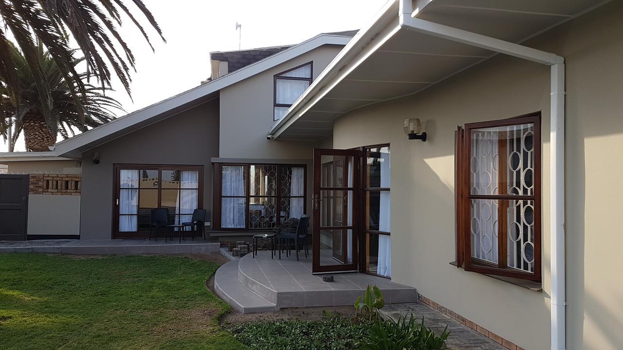 סווקופמונד Kramersdorf Guesthouse מראה חיצוני תמונה