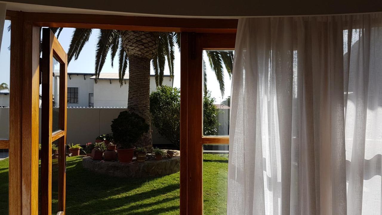 סווקופמונד Kramersdorf Guesthouse מראה חיצוני תמונה