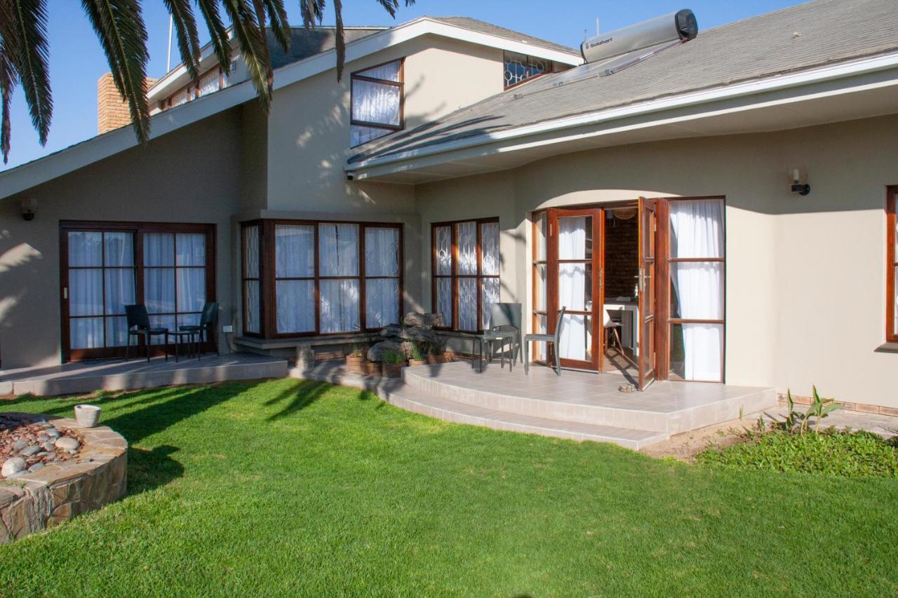 סווקופמונד Kramersdorf Guesthouse מראה חיצוני תמונה